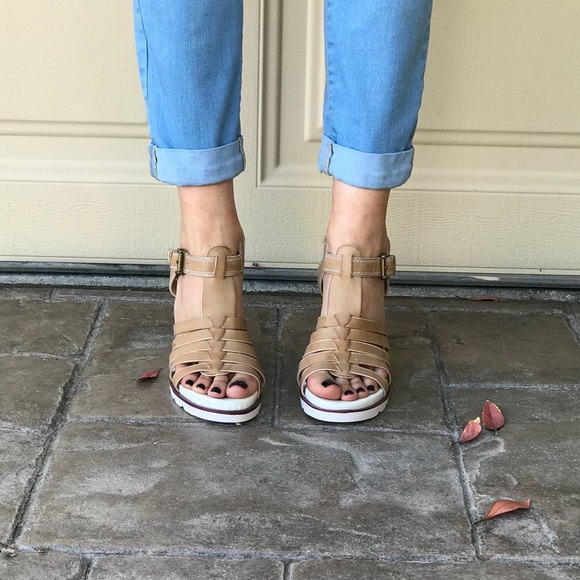 Boho Chic Strappy Platform Espadrille Wedge Sandal - Picture 3 of 5